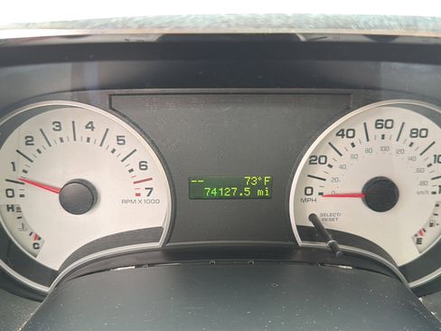 Used 2010 Ford Explorer Sport Trac XLT RWD image 17
