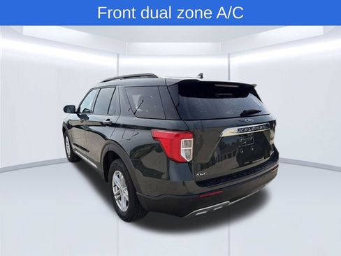 Used 2024 Ford Explorer XLT w/ Equipment Group 202A AWD/4WD image 5