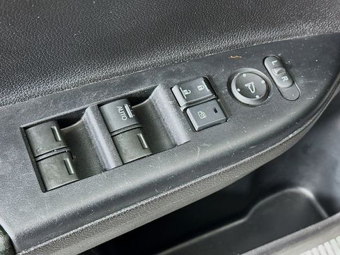 Used 2015 Honda Accord LX image 15