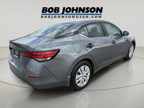 Used 2024 Nissan Sentra S FWD image 3