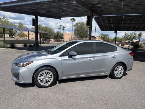 Used 2017 Subaru Impreza 2.0i Premium AWD/4WD image 4