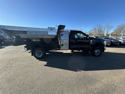 Used 2021 Ford F350 XL w/ Power Equipment Group image 4