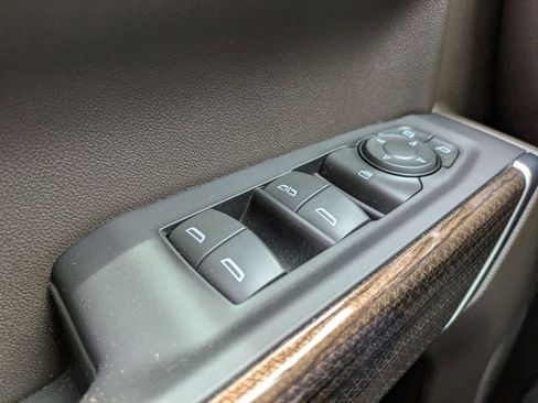 Used 2021 Chevrolet Silverado 1500 LT w/ Safety Package II image 25