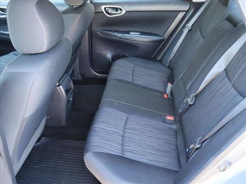 Used 2017 Nissan Sentra SV FWD image 22
