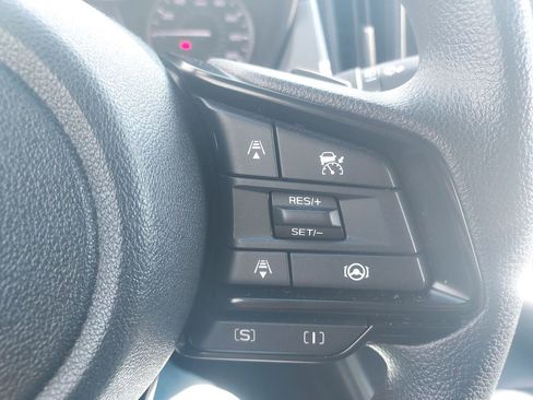 Used 2025 Subaru Crosstrek 2.0i Premium AWD/4WD image 19
