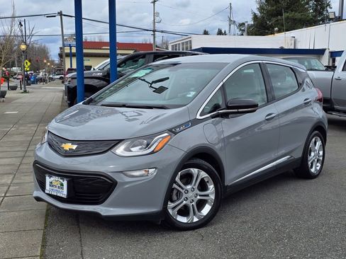Used 2021 Chevrolet Bolt LT image 2