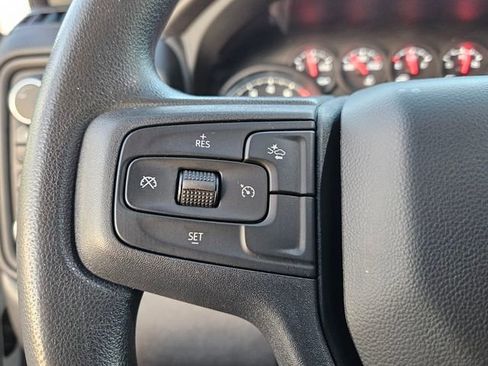 Used 2024 Chevrolet Silverado 2500 Custom w/ Custom Value Package image 23