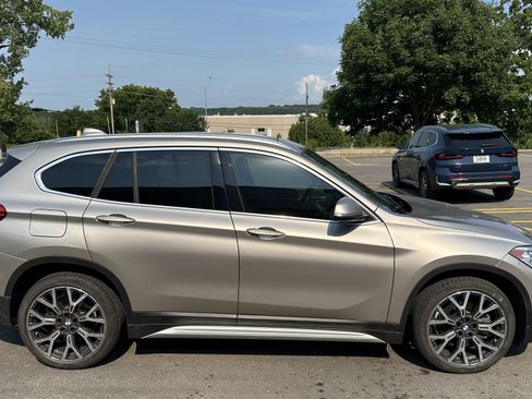Used 2021 BMW X1 xDrive28i w/ Convenience Package AWD/4WD image 11