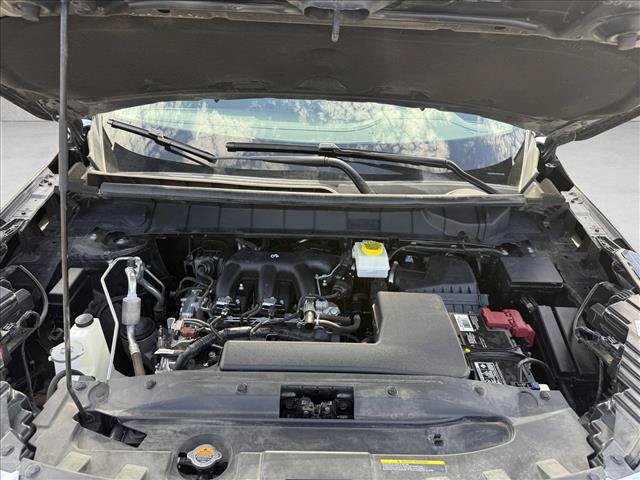 Used 2024 Nissan Pathfinder SV FWD image 26