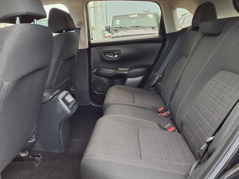 Certified 2025 Honda HR-V LX image 18