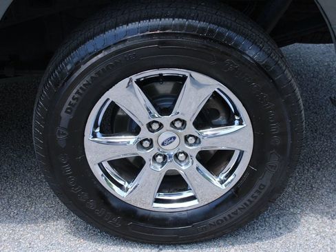 Used 2019 Ford F150 XLT w/ Equipment Group 302A Luxury AWD/4WD image 35