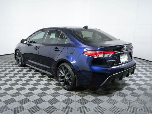 Used 2025 Toyota Corolla SE FWD image 27