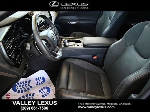Certified 2025 Lexus RX 350 w/ Convenience Package AWD/4WD image 14