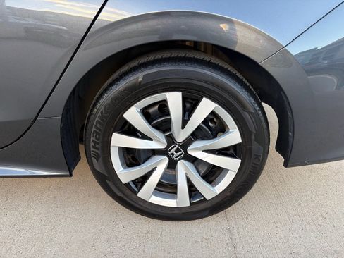 Certified 2024 Honda Civic LX image 29