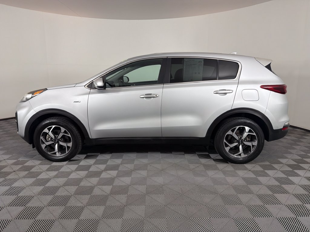 Used 2022 Kia Sportage LX AWD/4WD image 6