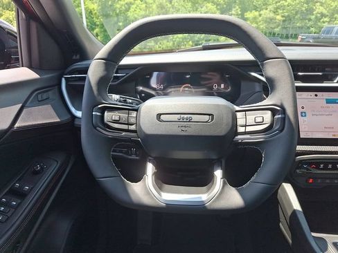 New 2026 Jeep Cherokee Overland w/ Advanced Pro Tech Group AWD/4WD image 9