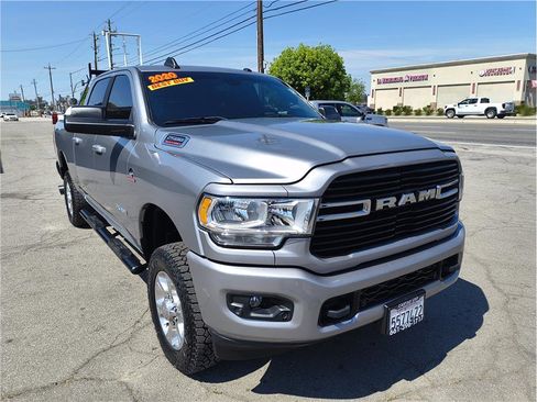 Used 2020 RAM 2500 Big Horn w/ Level 1 Equipment Group image 2