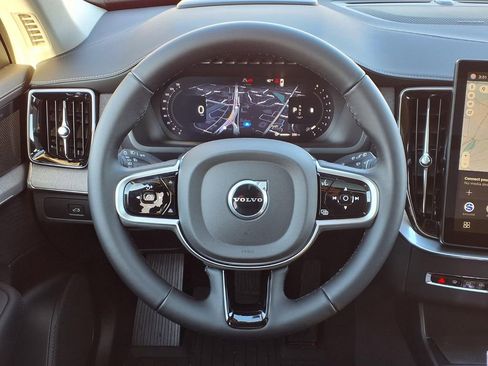 New 2026 Volvo XC90 B6 Ultra w/ Protection Package AWD/4WD image 15