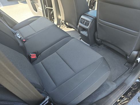 Used 2024 Honda CR-V EX image 11