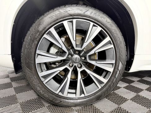 Used 2020 Volvo XC90 T6 Momentum w/ Protection Package Premier image 24