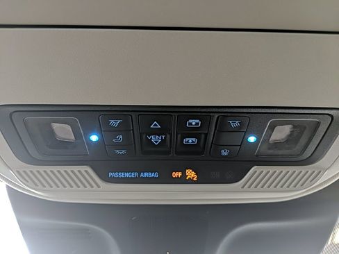 Certified 2025 Ford Expedition Max Platinum image 35