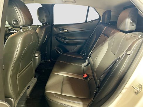 Used 2025 Buick Encore GX Sport Touring w/ Advanced Technology Package image 21