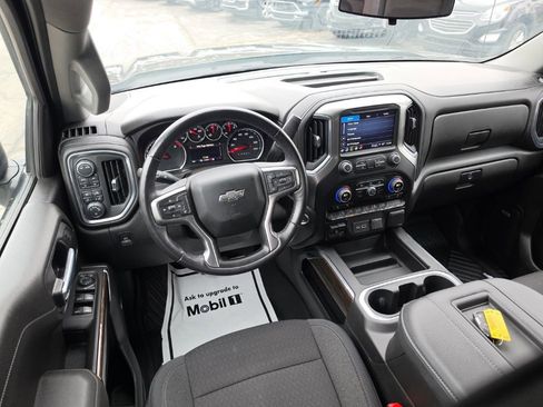 Used 2021 Chevrolet Silverado 1500 RST image 9