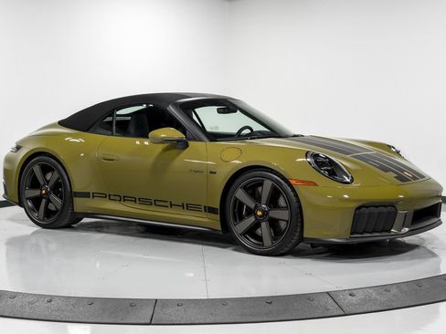 Used 2026 Porsche 911 Carrera GTS RWD image 41