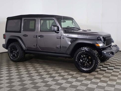 Used 2022 Jeep Wrangler Unlimited Sport AWD/4WD image 11