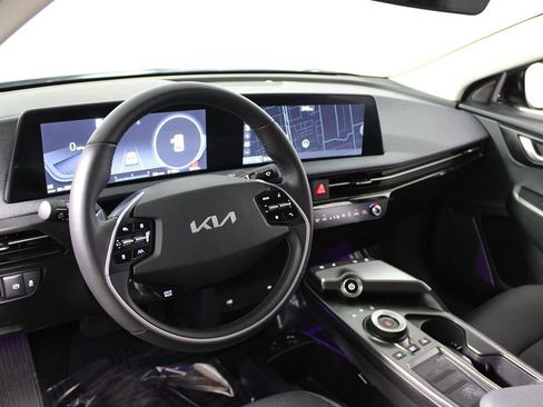 Used 2024 Kia EV6 Wind w/ Wind Technology Package RWD image 7