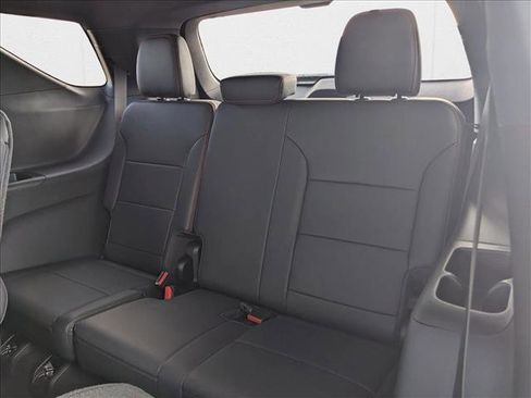 New 2026 Chevrolet Traverse RS w/ LPO, Floor Liner Package image 18