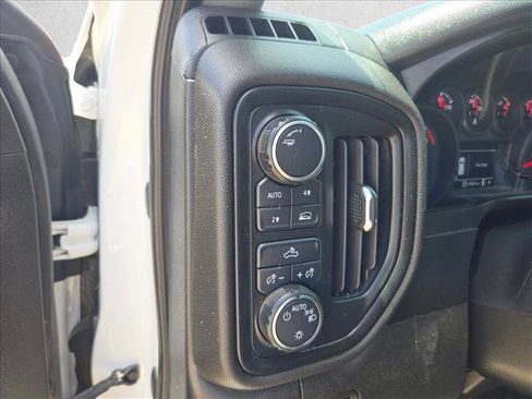Used 2021 Chevrolet Silverado 1500 W/T w/ WT Fleet Convenience Package AWD/4WD image 23