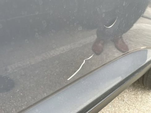 Used 2021 Volkswagen Atlas Cross Sport SE image 12