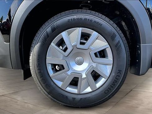 New 2026 Nissan Kicks S FWD image 12