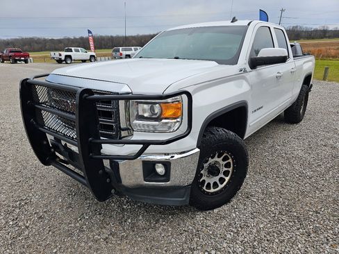 Used 2014 GMC Sierra 1500 SLE w/ SLE Value Package image 3