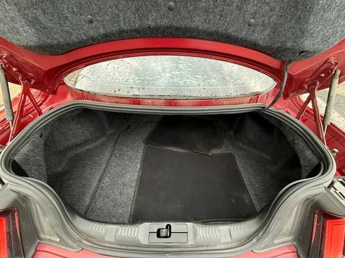 Used 2018 Ford Mustang Premium RWD image 13