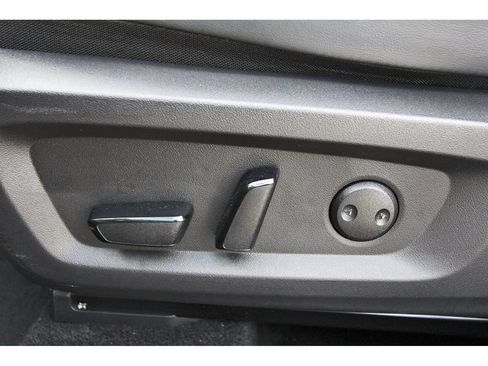 Used 2024 Mitsubishi Outlander SE FWD image 31