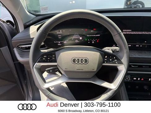 Used 2025 Audi Q5 Premium Plus w/ Premium Plus AWD/4WD image 5