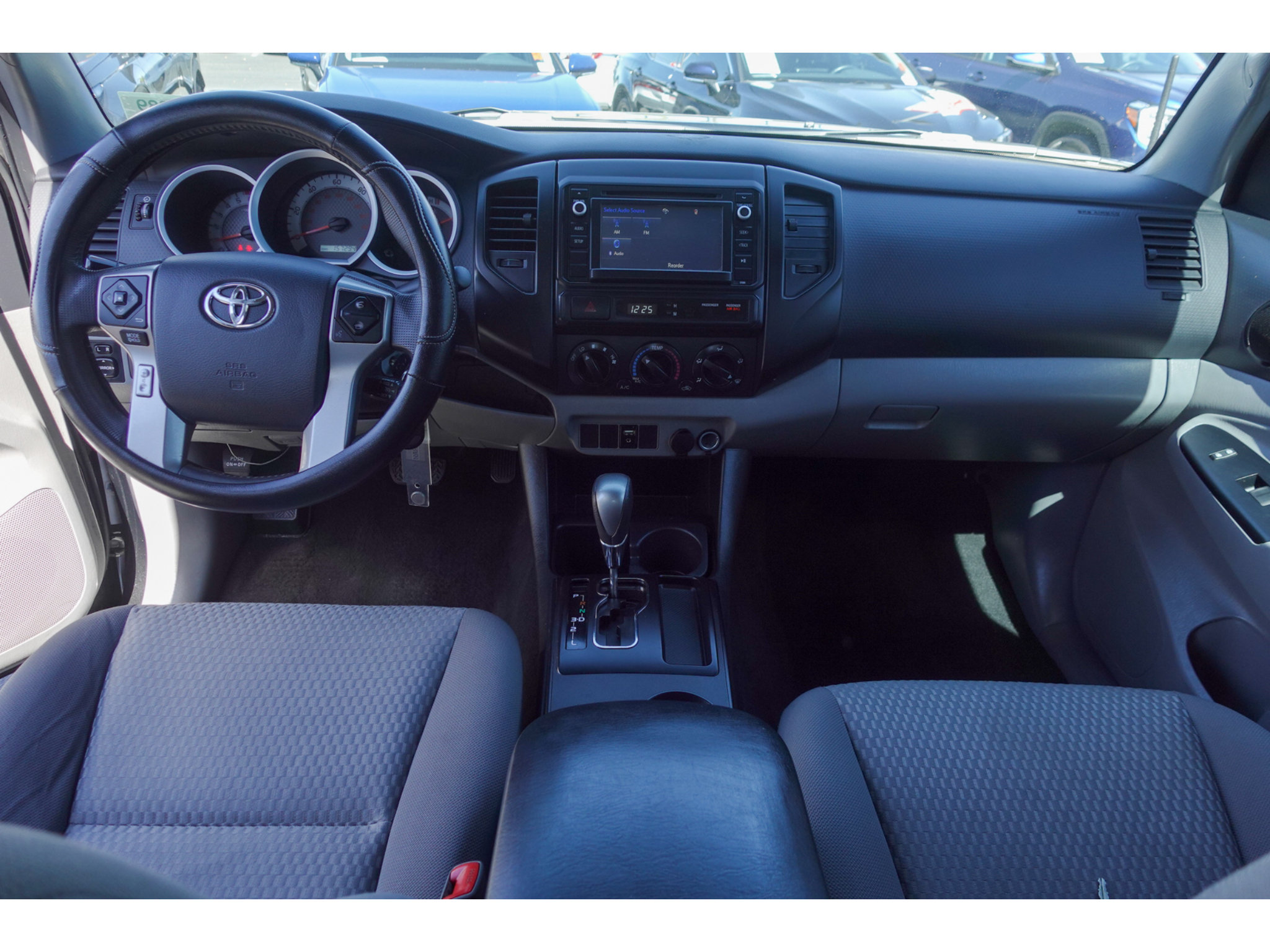 Used 2014 Toyota Tacoma PreRunner w/ Convenience Package RWD image 25