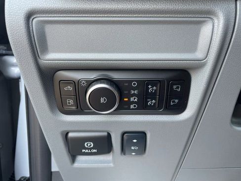 New 2025 Ford F150 Lariat w/ Equipment Group 501A Mid image 29