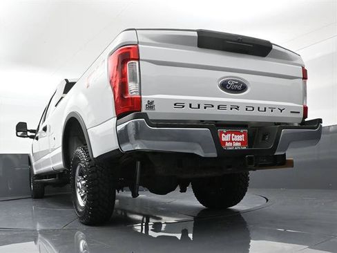 Used 2017 Ford F250 XL w/ Power Equipment Group AWD/4WD image 34