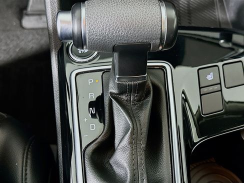 Used 2023 Kia Sportage EX image 25