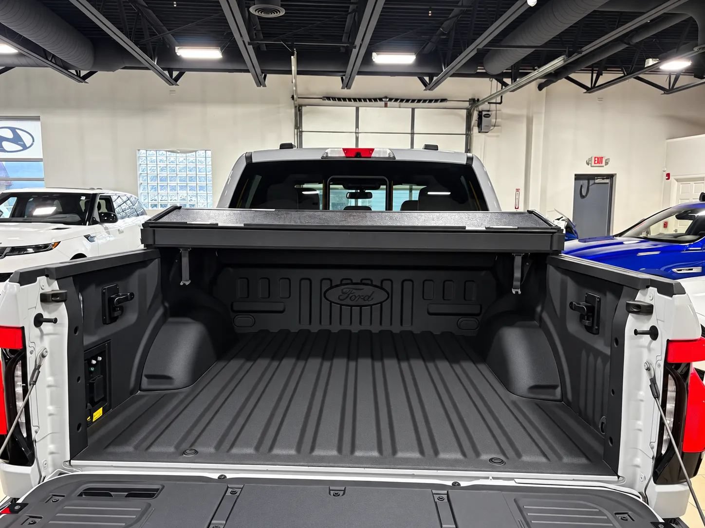 Used 2023 Ford F150 Lightning Lariat w/ Equipment Group 511A High AWD/4WD image 17