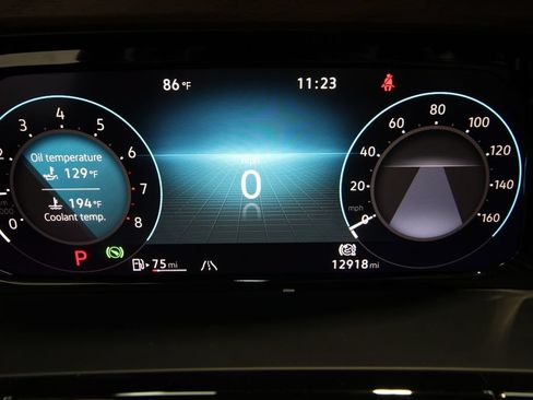 Used 2025 Volkswagen Atlas SE AWD/4WD image 19