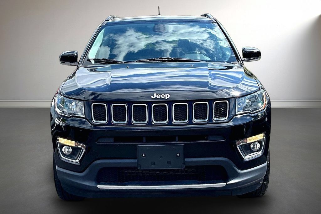 Used 2020 Jeep Compass Limited AWD/4WD image 2