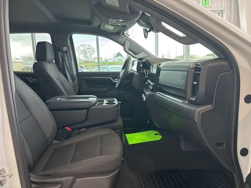 Used 2024 GMC Sierra 1500 Elevation AWD/4WD image 16