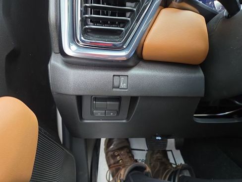 New 2026 GMC Canyon AT4 w/ AT4 Premium Package image 19