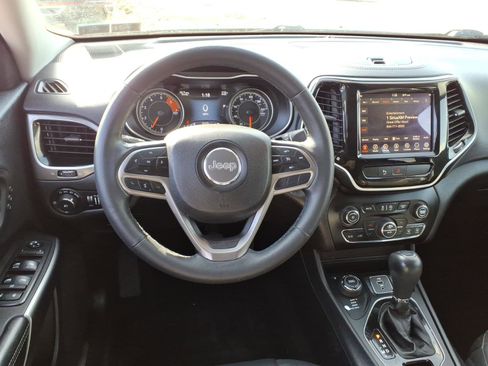 Certified 2019 Jeep Cherokee Limited image 7