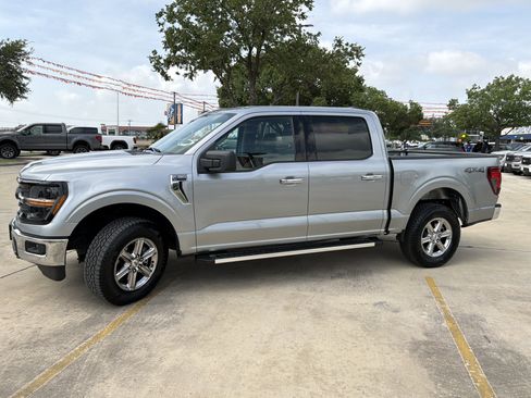 Used 2025 Ford F150 XLT w/ Equipment Group 301A Standard AWD/4WD image 10
