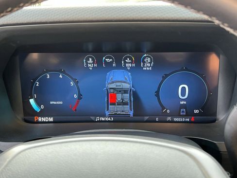 Used 2025 Ford F150 XLT w/ Equipment Group 301A Standard image 25